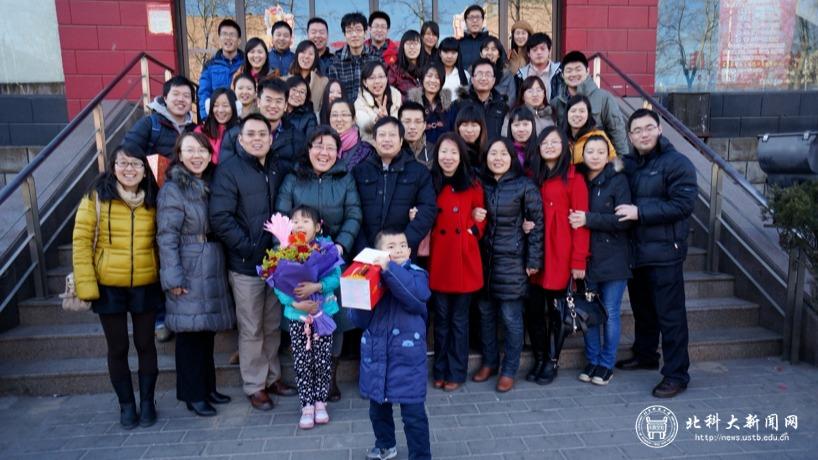 image8 累计发表学术论文220余篇