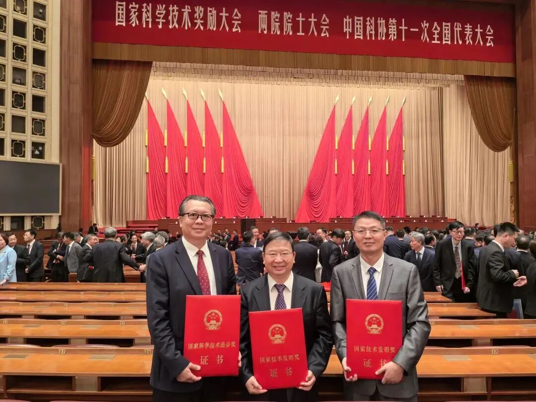 助推师资科研能力提质
